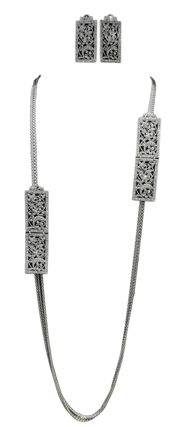 Necklace 16