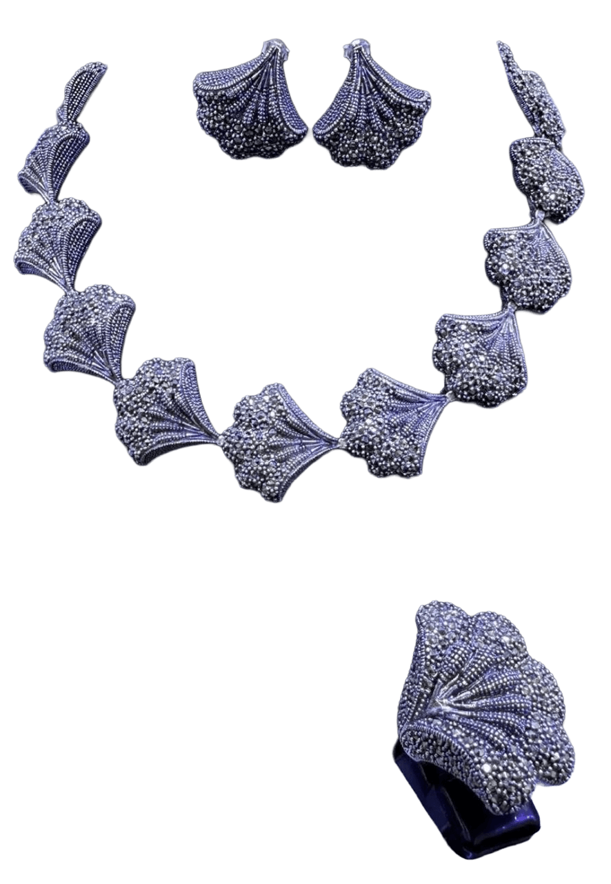 Choker 56