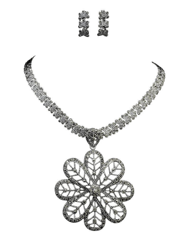 Parure Verveine Royale — plastron et puces en marcassite